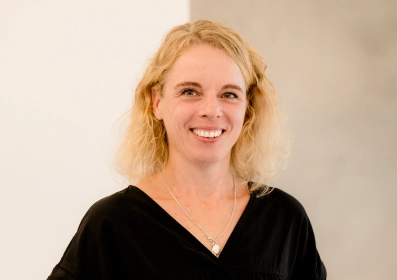 Porträt von Julia Kleen